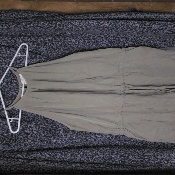 COPY - Cloth & stone by Anthropology light army green Jumpsuit size M - Picture 1 of 7
